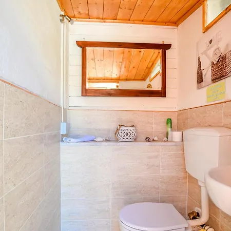 Holiday home Awesome In With Wifi Camaiore
